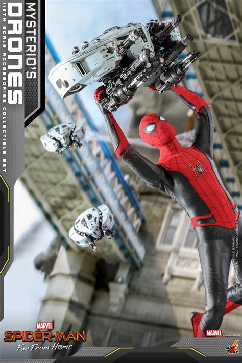 Spider Man Far From Home Drone Accessory Set By Hot Toys The