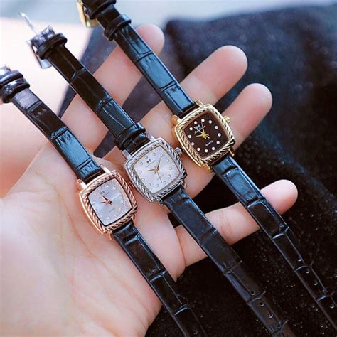 Retro Elegance Thin Dial Leather Strap Quartz Watches Inspire Watch