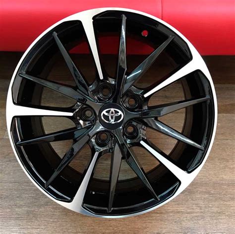 Оригинальные Диски Toyota Camry New R17