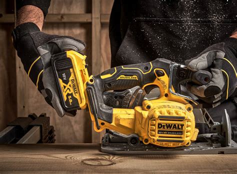 Pilarka Tarczowa Dewalt Dcs Nt Domitech Pl