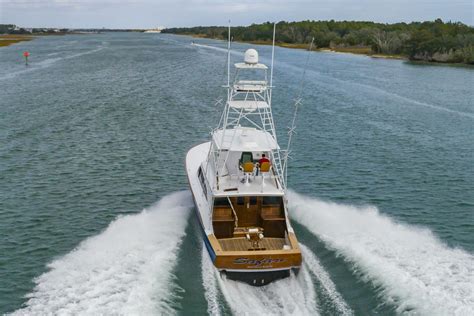 1997 Garlington 61 Convertible 61 Yacht For Sale SAFARI Seattle Yachts