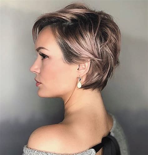 58 Hottest Shaved Side Short Pixie Haircuts Ideas For Woman In 2019 Hair Styles Celebrity