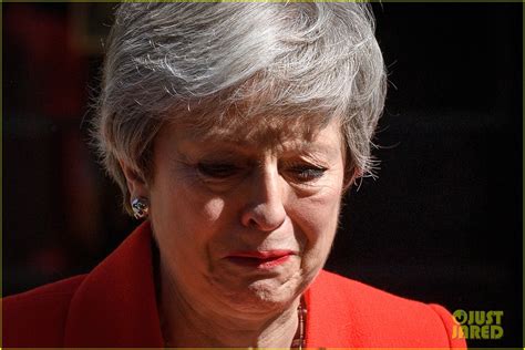 Theresa May Emotionally Announces She Will Resign As Uk Prime Minister