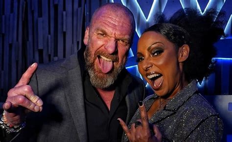 Paul Triple H Levesque Comments On Alicia Taylors Wwe Smackdown