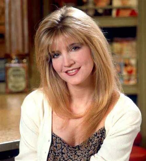 Photo De Crystal Bernard Wings Photo Crystal Bernard Allociné