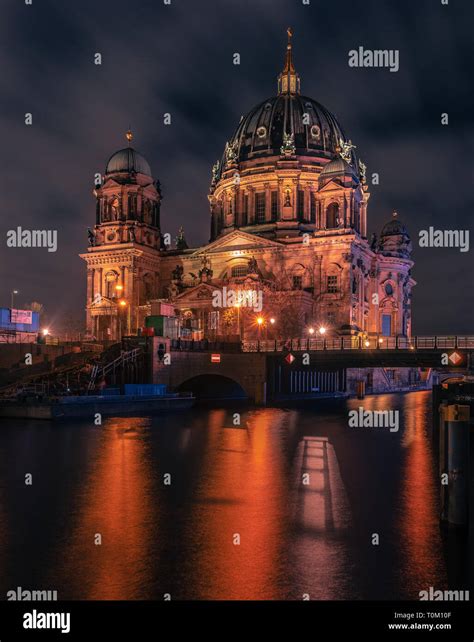 Berlin Cathedrale Berlin Dom Berlin City At Night With Beautiful Neon