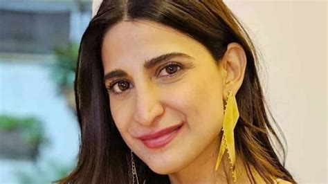 Aahana Kumra Clarifies Prakash Jha S Remark On Lipstick Under My Burkha Sex Scene