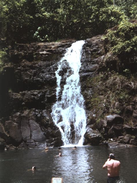 Waimea Falls Oahu | Waimea falls, Hawaii vacation, Waimea