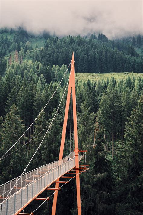 Golden Gate Brücke en Baumzipfelweg in Saalbach | Oostenrijk TV