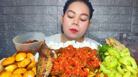 Sambal Pedas Kulit Sapi Pete Jengkol Muda Ikan Japuh Tumis Pare