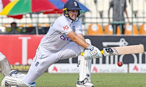 Record Breaking Root Helps England Dominate Pakistan On Day Three Of