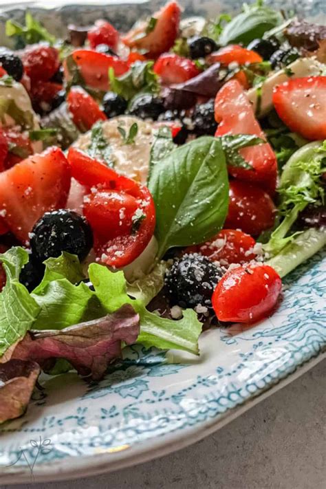 Strawberry Blueberry Salad with Balsamic Vinaigrette » Not Entirely Average