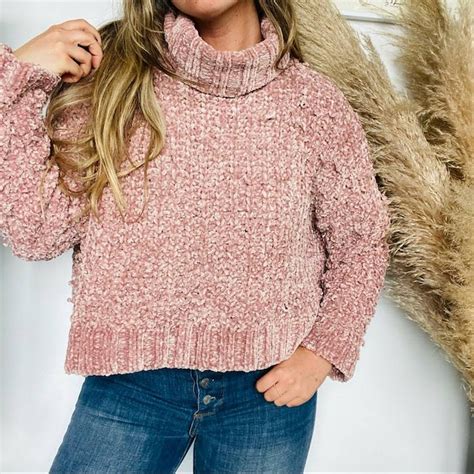 Dolls Kill Dolls Kill Blush Pink Rose Chunky Turtleneck Crop Sweater