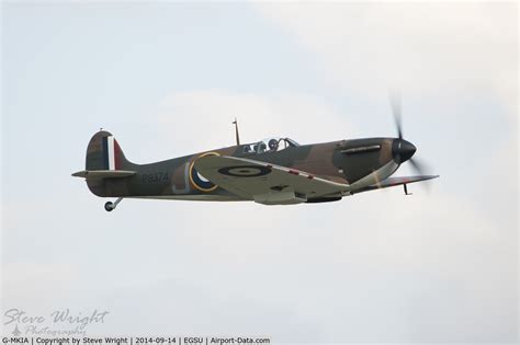 Aircraft G MKIA 1939 Supermarine 300 Spitfire Mk1A C N 6S 30565 Photo