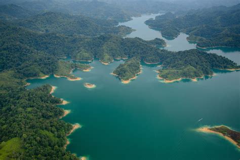 Batang Ai | Borneo Adventure