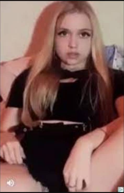 Who Is This Blonde Camgirl 1367511 NameThatPorn