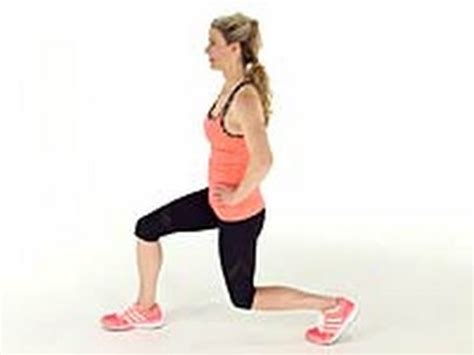 Is There A Difference Between Walking Lunges And Stationary Lunges?