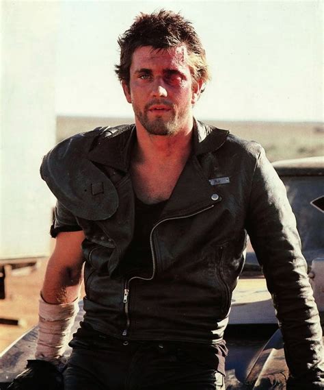 Mel Gibson On The Set Of Mad Max 2 The Road Warrior 1981 Mad Max