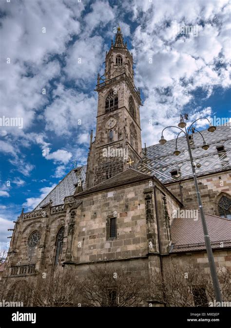 Kathedrale Von Bozen Fotos Und Bildmaterial In Hoher Aufl Sung Alamy