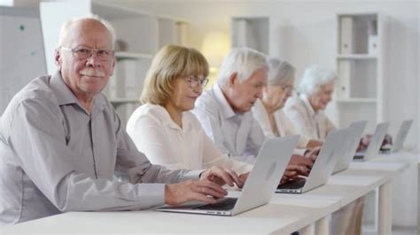 Computer Lessons For Seniors