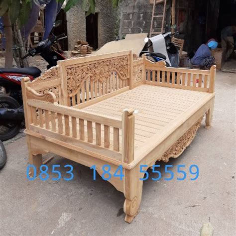 Jual Daybed Kursi Bangku Jati Sofa Teras Ukir Ukiran Khas Kota Jepara