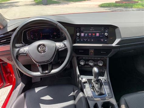 Volkswagen Jetta SEL Del 2019 Elegante Deportivo Y Muy Seguro AUTORUTAS