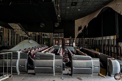 Abandoned Six Flags New Orleans La Spongebob Ride Interior