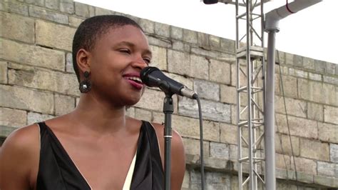 Lizz Wright Full Concert 08 10 03 Newport Jazz Festival Official