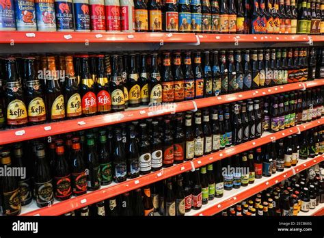 Beer Aisle Supermarket Hi Res Stock Photography And Images