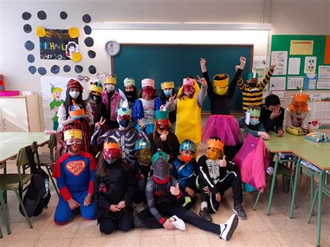 Carnestoltes Ja Ha Arribat Escola La Muntanya