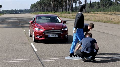 Advanced Safety Feature Ford Pre Collision Assist A Girls Guide To Cars