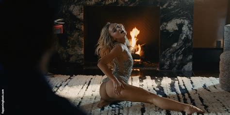 Lily Rose Depp Nude The Fappening Photo Fappeningbook