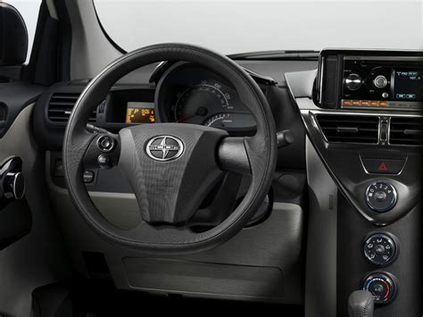 2012 Scion iQ Review, Specs, Pictures, Price & MPG