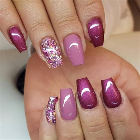 Pin By Thea Miller Smith On Nails Glitter Gel Nail Designs Nail