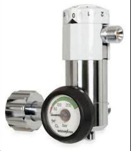 White And Black Medical Oxygen Flow Meter At Best Price In Hyderabad Carine Kare Med Pro Pvt Ltd