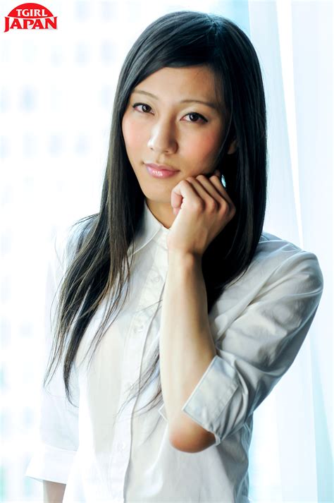Thumbnow Japanese Babe Tgirl Chuling Thick Dick Chuling