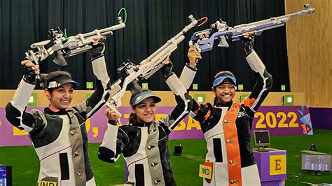 Shooting World Cup India Win Gold In Women S 10m Air Rifle Team Event