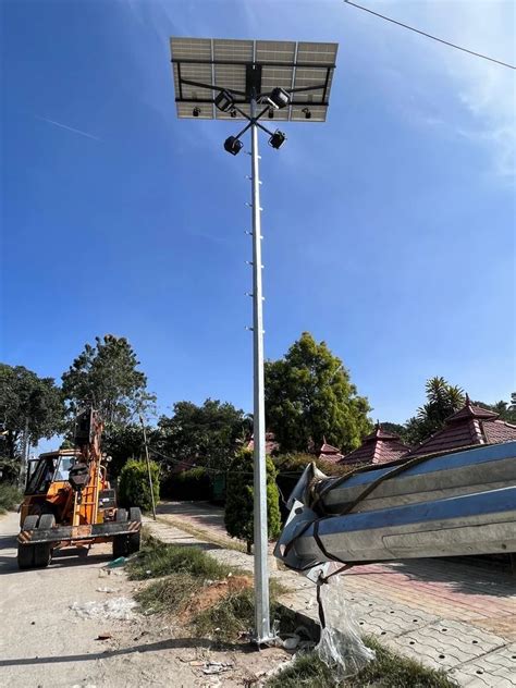 Watt Solar Led High Mast Lighting For Road Side Meters At Rs