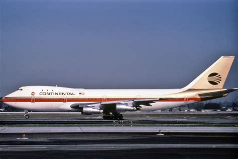 Continental Boeing 747 N26863 This Is A Scan Of A Kodachro Flickr