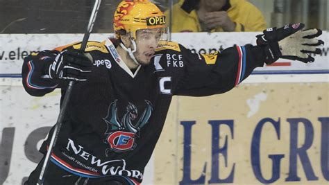 Fribourg Dank Sprunger Vor Ligaerhalt Ambri H Lt Sich Erstmals Tapfer