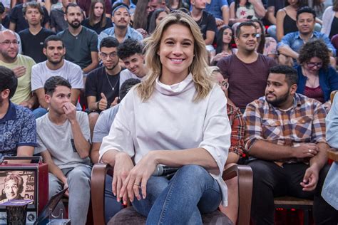 Fernanda Gentil Est Ansiosa Para A Estreia Do Se Joga E Diz Ter