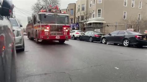 Fdny Ladder 49 Responding On Ogden Ave Youtube