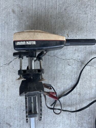 MINN KOTA 35 WEEDLESS FOUR SPEED 17 LBS THRUST TROLLING MOTOR UNTESTED