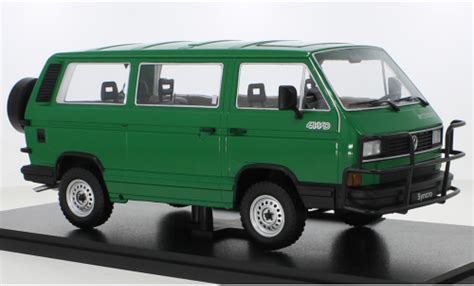 Miniature Volkswagen T3 1 18 KK Scale Bus Syncro Jagdwagen Verte 1987