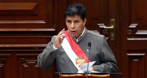 Tribunal Constitucional De Perú Anula Denuncia Contra Presidente Por Traición A La Patria