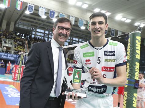 Michieletto Premiato Credem Banca Mvp Dei Quarti Lega Pallavolo Serie A