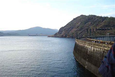 Cheruthoni Dam In Idukki Kerala Keralaorbit