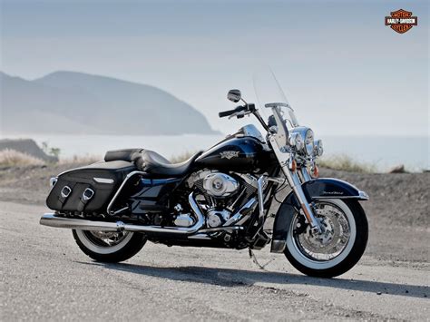 35 Inilah Harley Davidson Road King Logo