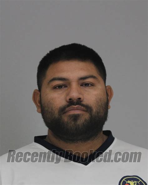 Recent Booking Mugshot For Alfredo Guzman Ledesma In Dallas County Texas