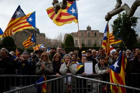 Parlamento Catalán Llevará El Referéndum De Independencia Al Congreso Español La Nación